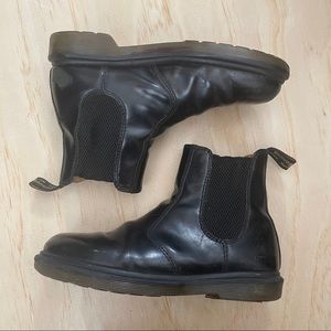 Dr. Martens Chelsea Boots